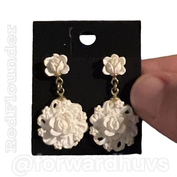 Intricately Carved Earrings | Delicate and Beautiful - Picture 4 of 8